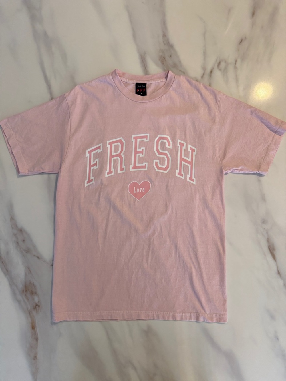 THE FRESH LOVE FFF Unisex Gender Neutral Fresh Love Graphic Tee Shirt Top M Pink - Picture 2 of 11
